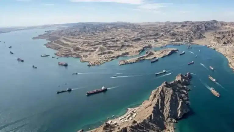 iran control estrecho01